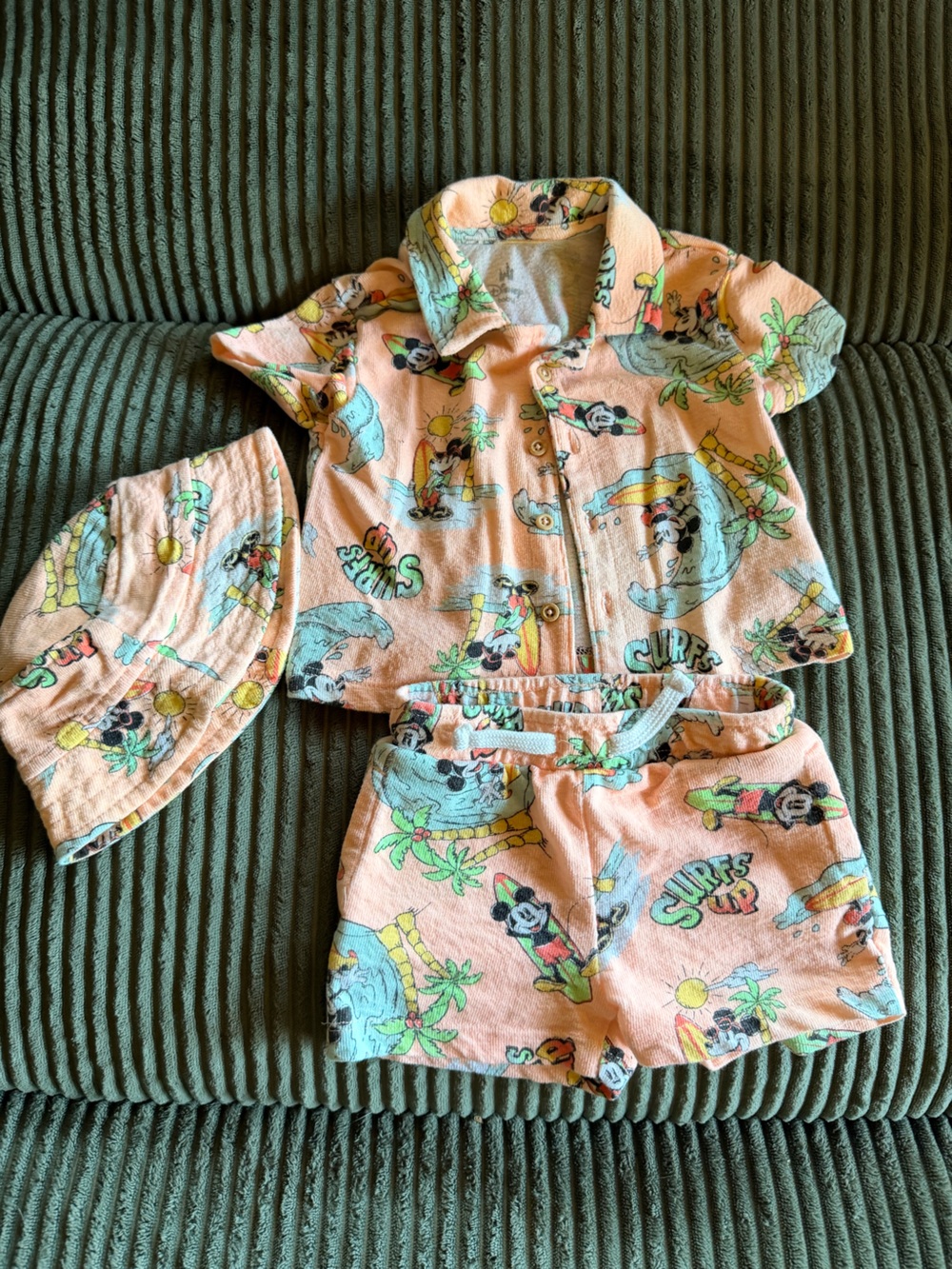 Disney Mickey Mouse outfit hat peach shorts bucket hat 3/6 months